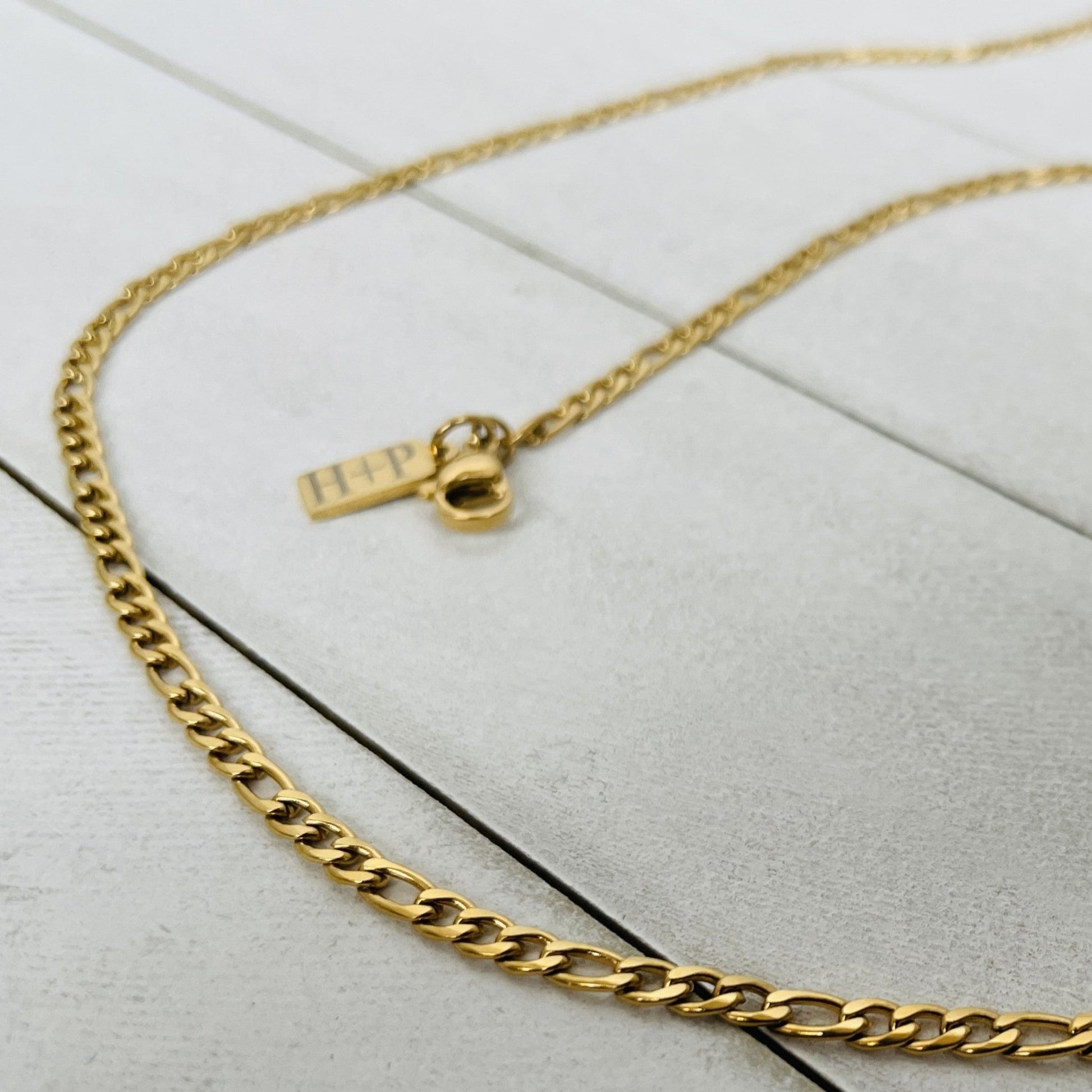 3mm Gold Figaro Chain - HimleyJewelry